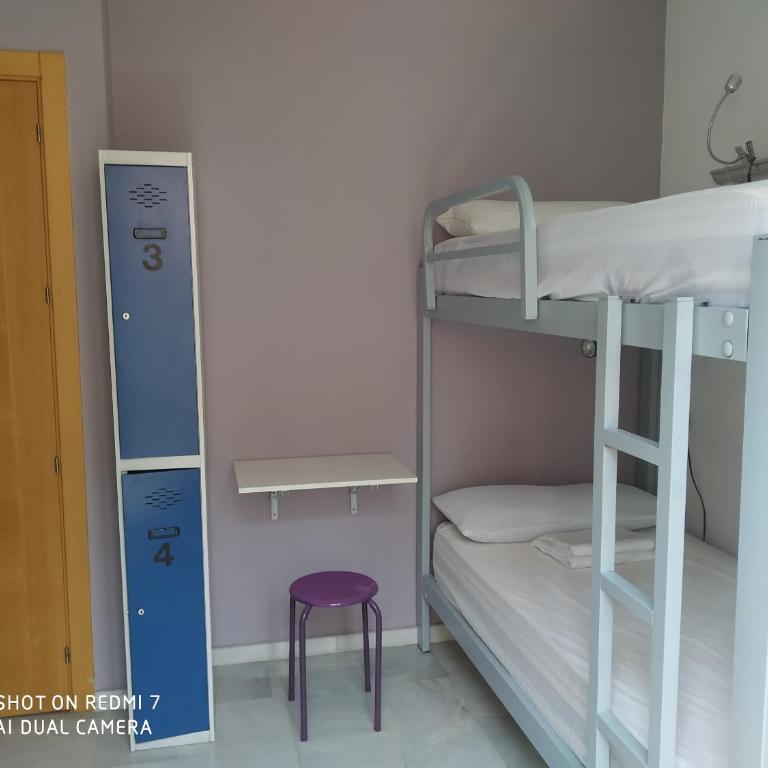 Granada Old Town Hostel - Bunk Bed in 4-Bed Dormitory Room - 3