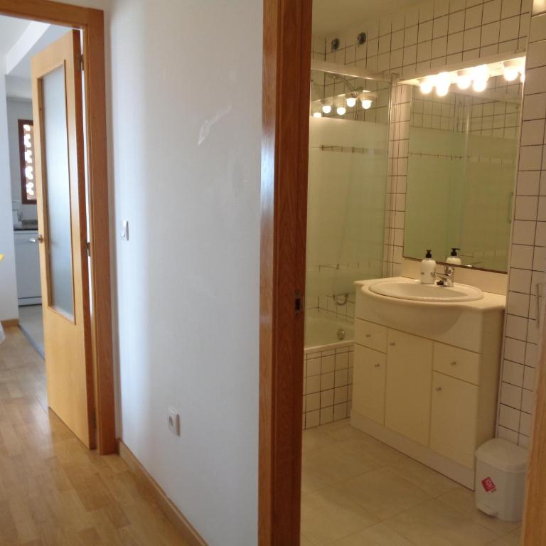 Primera Línea de Playa, Ada Benedicto XIII, Aire acondicionado, WiFi, Parking - Apartamento con vistas al mar - 2ª planta - 27