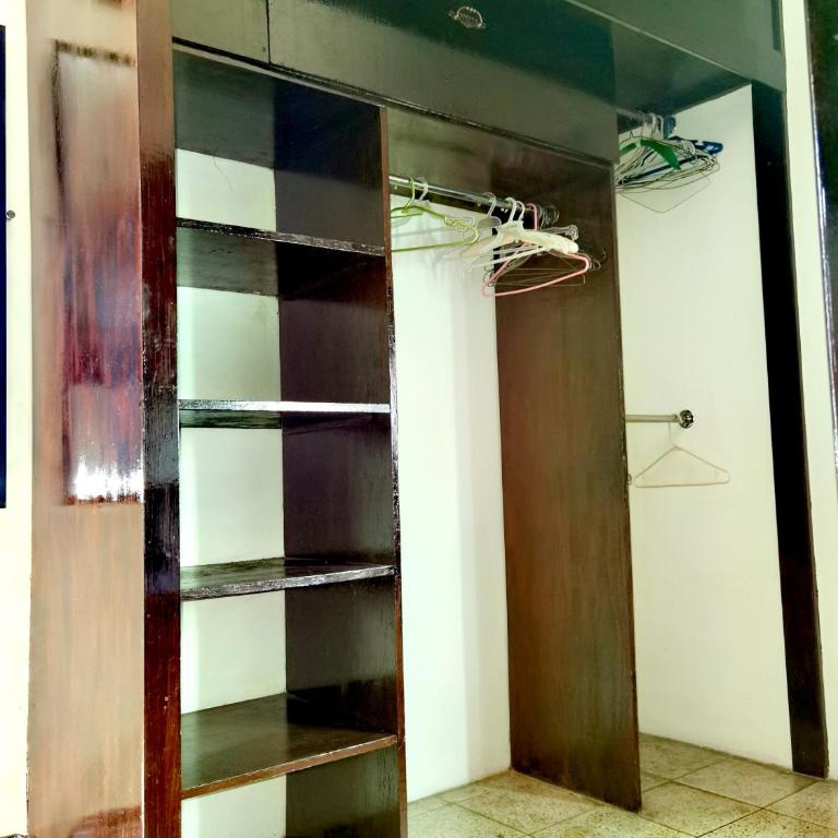 The Roof Backpackers - Single Bed in Female Dormitory Room - 3