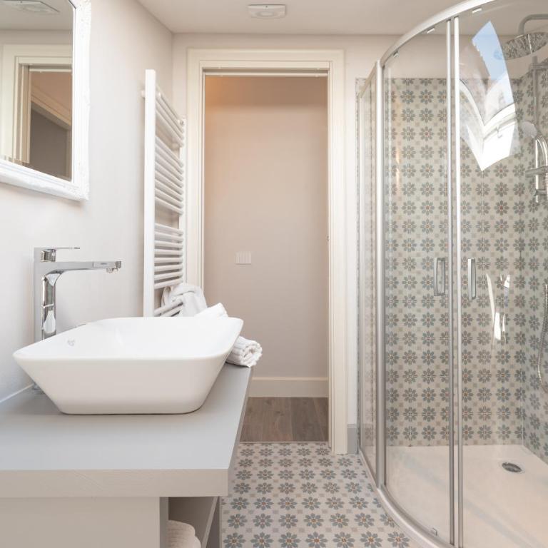 Antico Borgo B&B Cannobio - Junior Suite con Balcone - 5