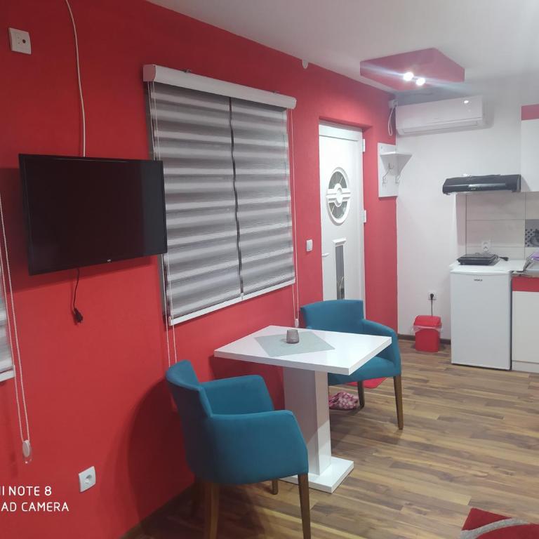 Apartmani Marić in Vrnjacka Banja - One-Bedroom Apartment - 13