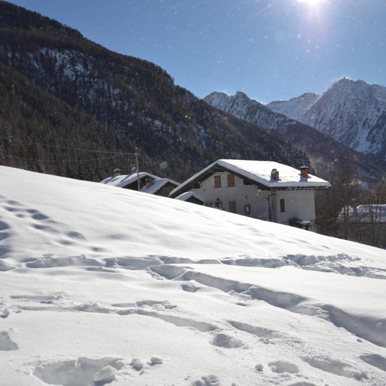 Alle pendici del Monte Rosa - Casa con 1 Camera da Letto - 2