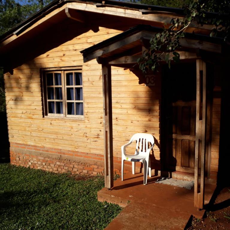 La Quinta Hotel - Triple Room with Private Bathroom - 3