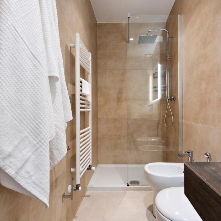 Palazzo San Lazzaro - Jacuzzi Rooms & Suites Lecce Selection - Camera Matrimoniale con Vasca Idromassaggio - 19