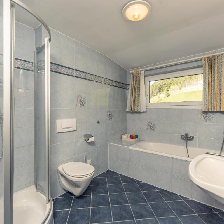 Gästehaus Huber Frühstückspension - Apartment - 5