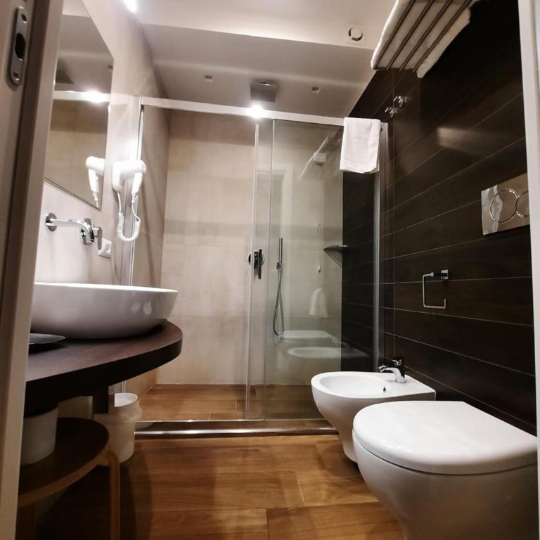 Gea suite - Deluxe Double Room with Balcony - 8