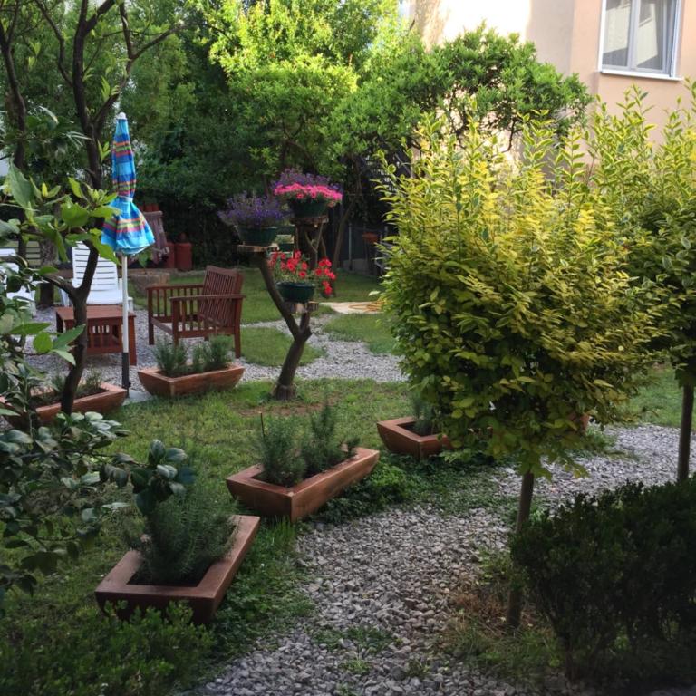 Casa SERGIO Budva Rooms & Apartments - Double Room with Garden View - 7