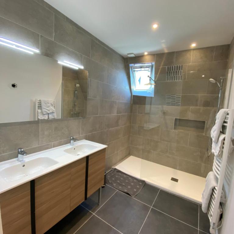 La Suite Saint-Malo Intra-Muros T3 (2-4pers) - Appartement 2 Chambres - 8