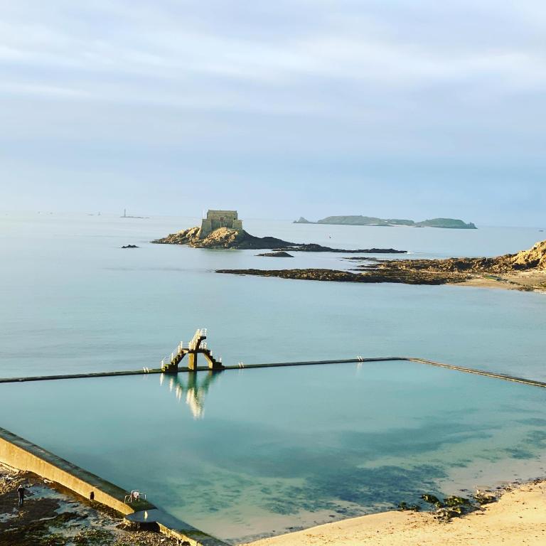 La Suite Saint-Malo Intra-Muros T3 (2-4pers) - Appartement 2 Chambres - 12