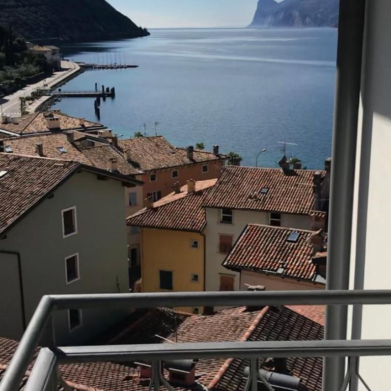 Wind Rose Apartments 2 - Apartment mit Seeblick - 21
