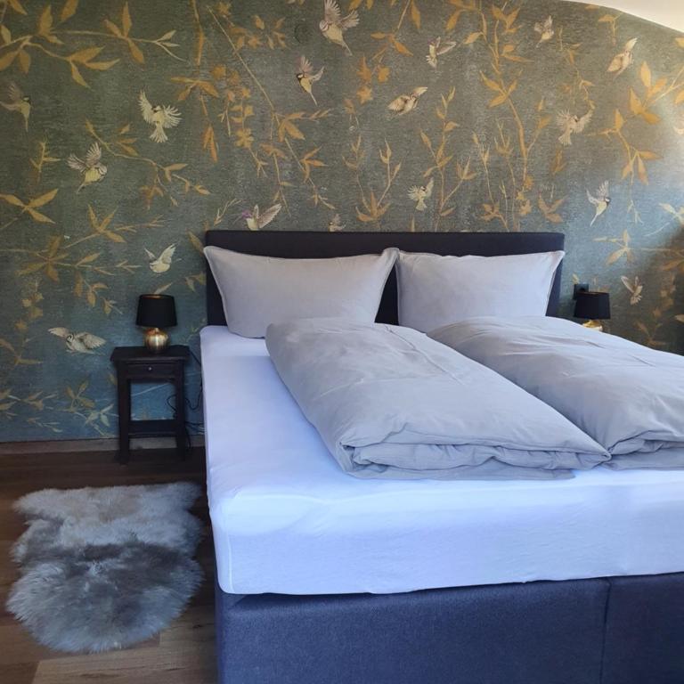 LANDHAUS DORNAU Apartments - Three-Bedroom Apartment - 3