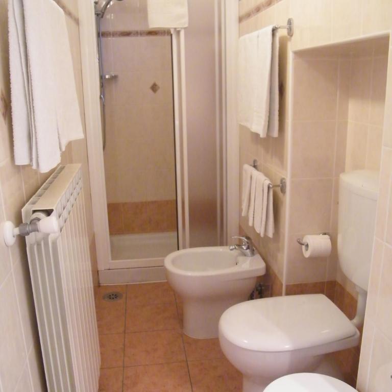 Torino central-- rooms and Apartments - Alba - Appartement 2 Chambres - 2