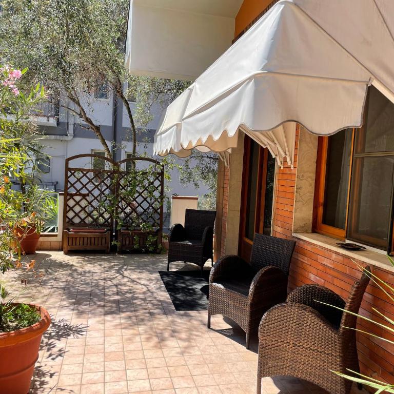 Villa Alba Boutique Hotel - Camera Tripla Superior - 2