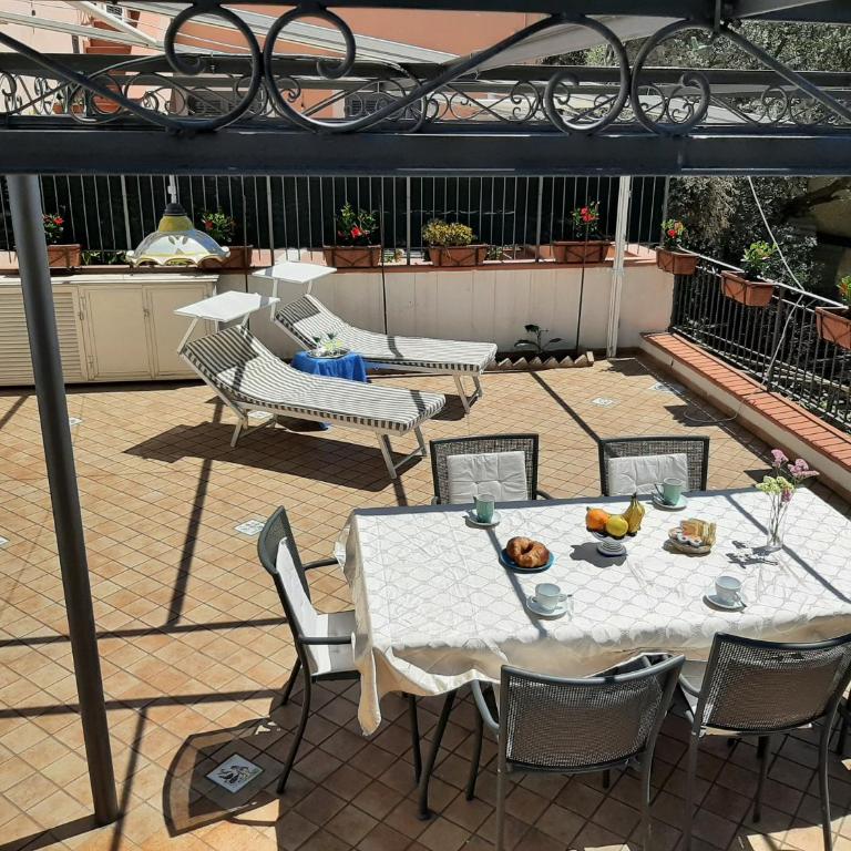 Casa Almary - Apartment with Terrace - 9