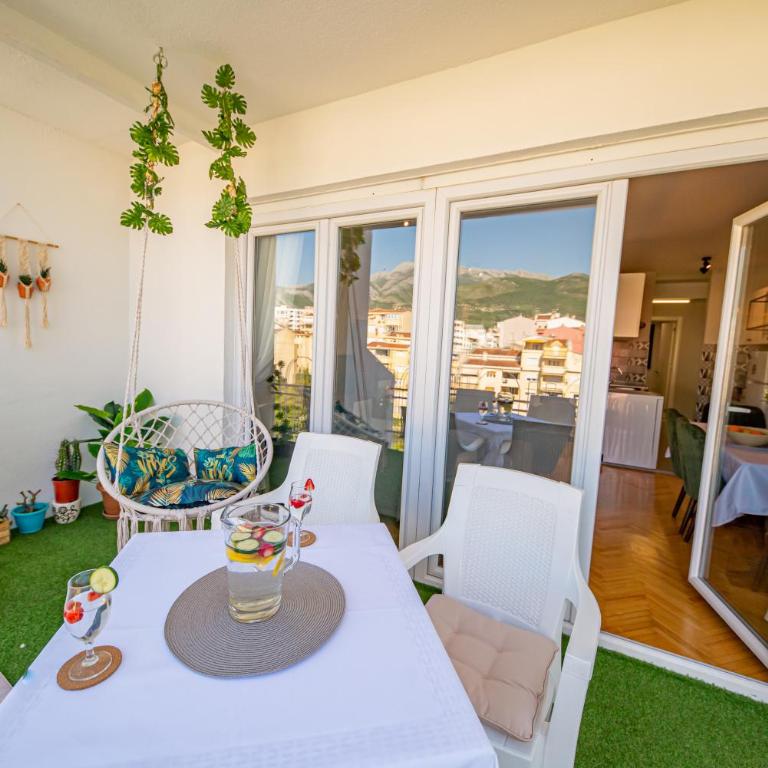 City center de Lux apartment - Three-Bedroom Apartment - 24