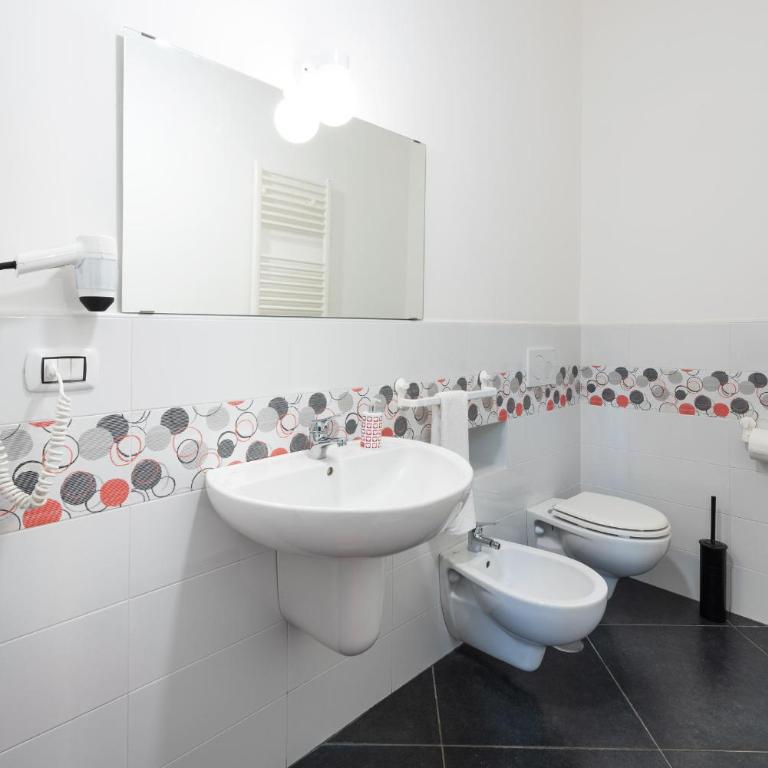 Maria Vittoria Charming Rooms - Camera Matrimoniale Standard - 12