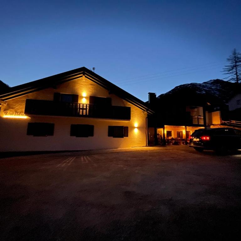 Dorfblick Appartements & Rooms - Doppelzimmer mit Bergblick - 7
