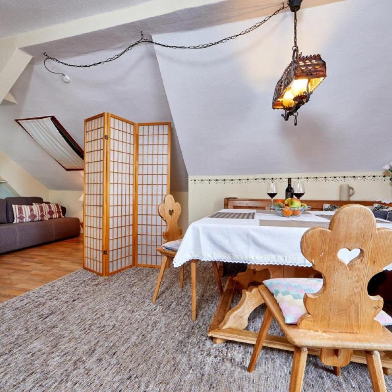 Apartments Alte Villa - Apartment mit 2 Schlafzimmern - 4