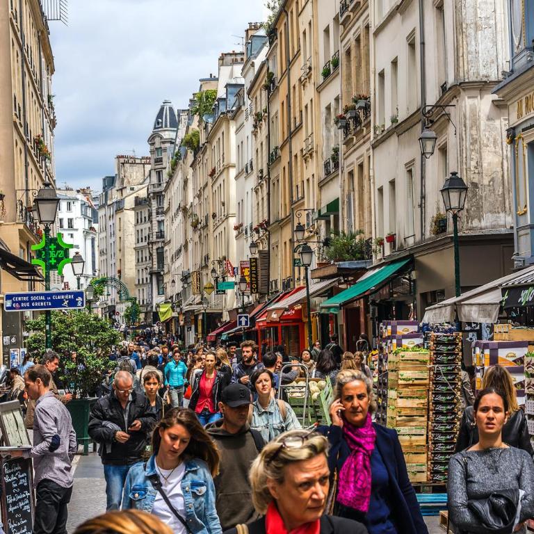 Cosy Mezzanine Studio in the Heart of Paris (4) - Studio Supérieur - 17