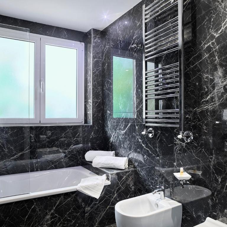Hotel Niccolo' V - Terme dei Papi - Camera Matrimoniale Luxury - 10