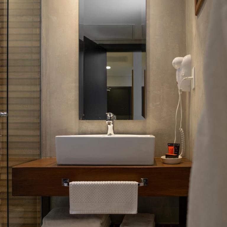 Five Hotel & Residences - Loft - 9