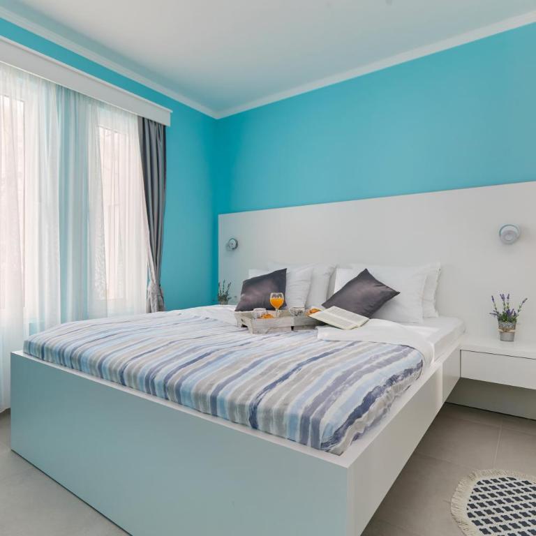 Apartment Kascelan - Apartment with Pool View - 2