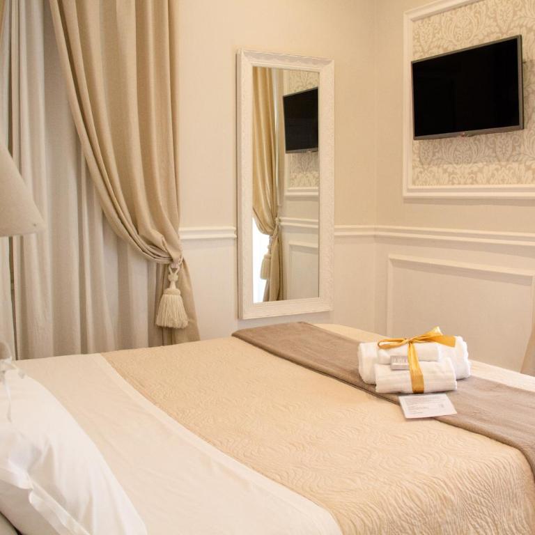 Charme & Chic Luxury - Standard Triple Room - 4
