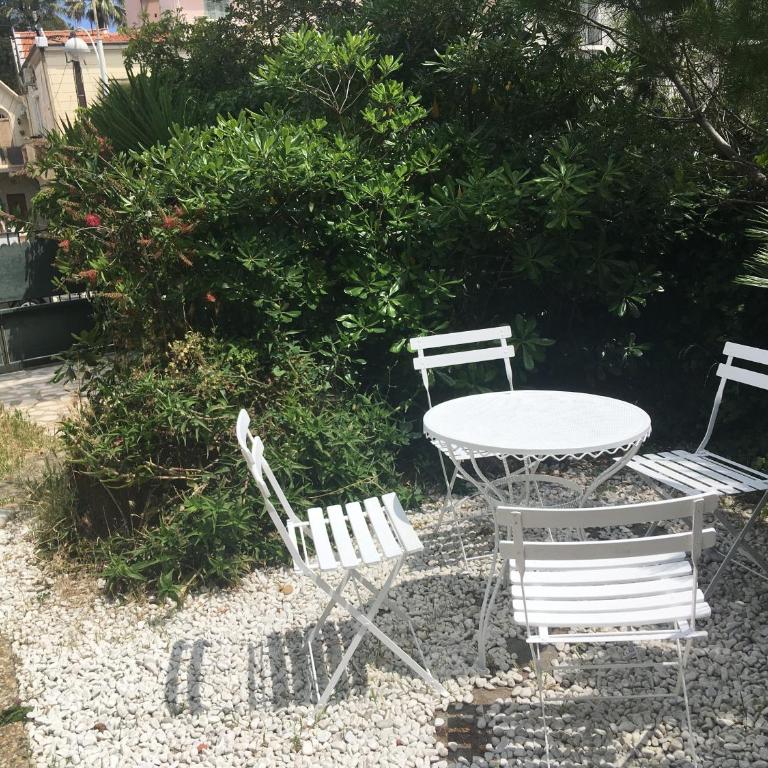 Cozy house with parking and garden - Appartement 1 Chambre - 1