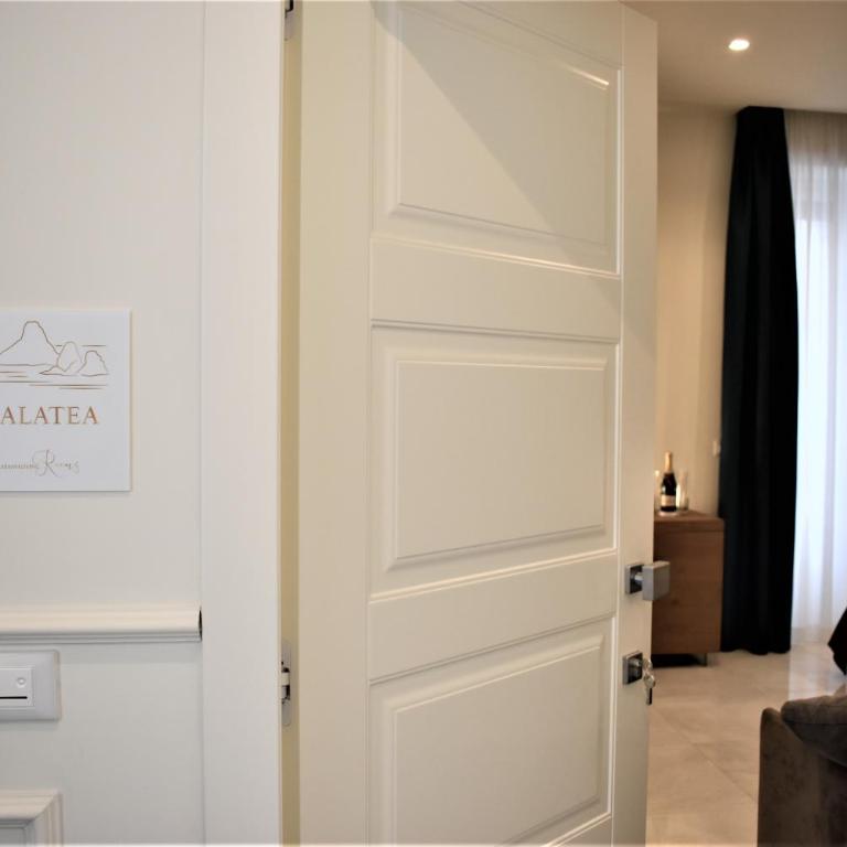CATANIA LIVING ROOMS - Double Room with Spa Bath - 3