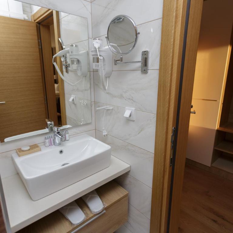 Harmonija Resort - Harmonija Kopaonik - Junior Deluxe Studio with Spa Access - 2