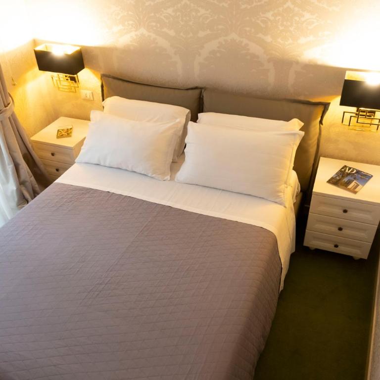 Cathy's Luxury Home - Two-Bedroom Apartment - 7