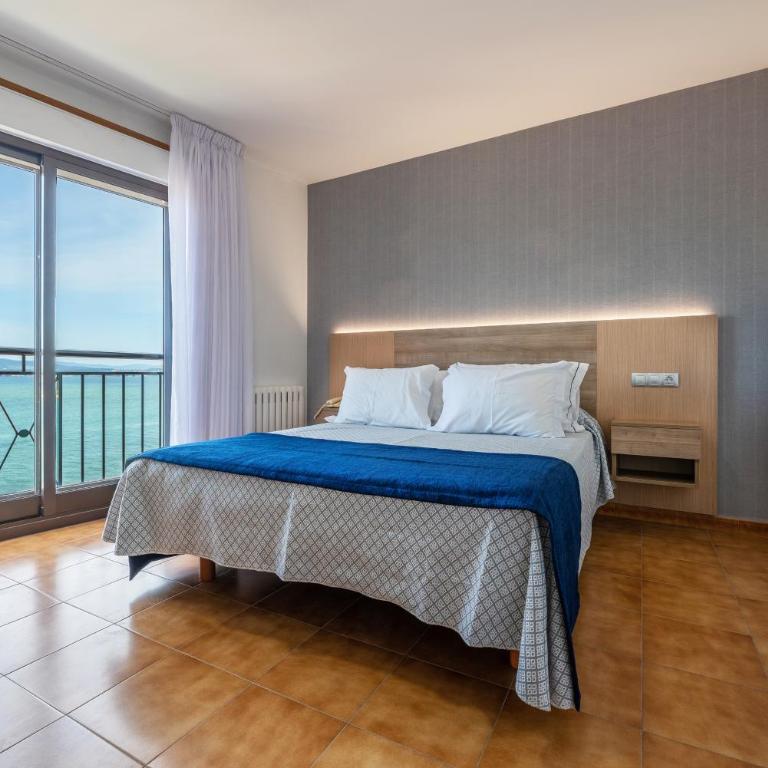 Hotel Montemar *** Superior - Habitación Doble con vistas al mar - 1 o 2 camas - 10