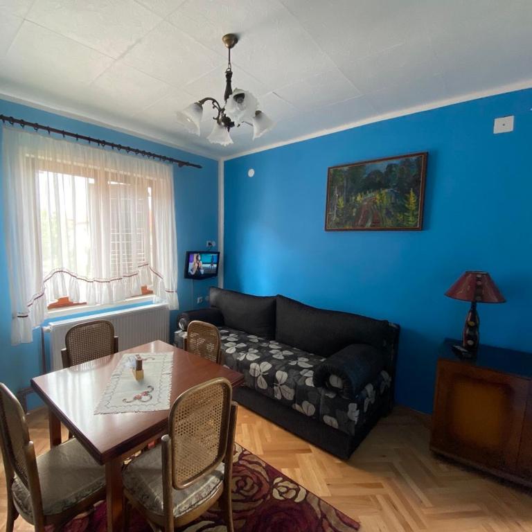 Ozrenska bašta apartmani - Family Studio - 3