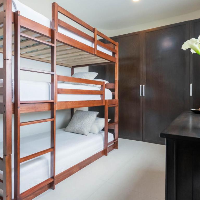 Sunset Condo 104 Puerta al Mar Isla Mujeres Mexico - Three-Bedroom Apartment - 20