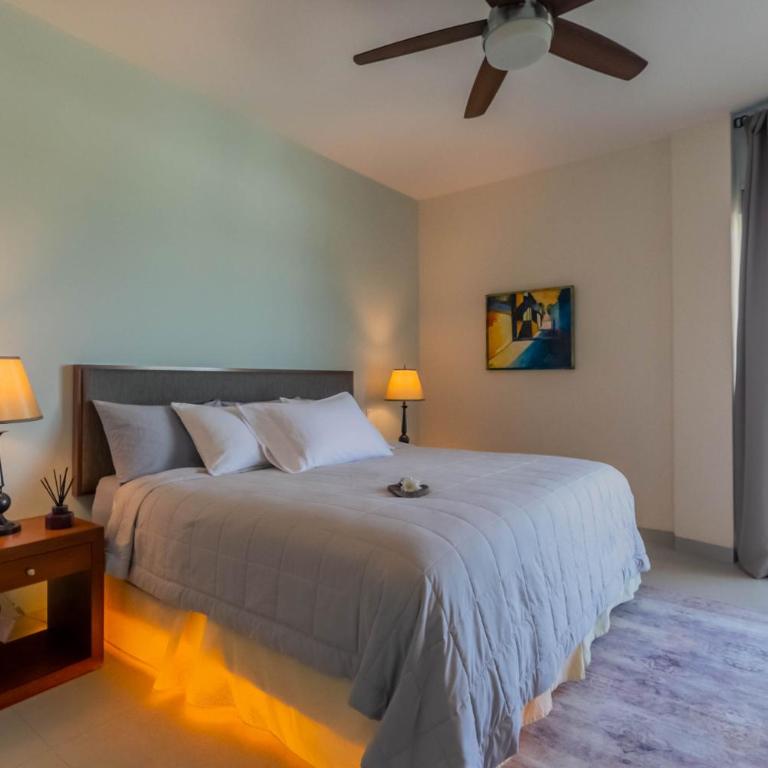 Sunset Condo 104 Puerta al Mar Isla Mujeres Mexico - Three-Bedroom Apartment - 19