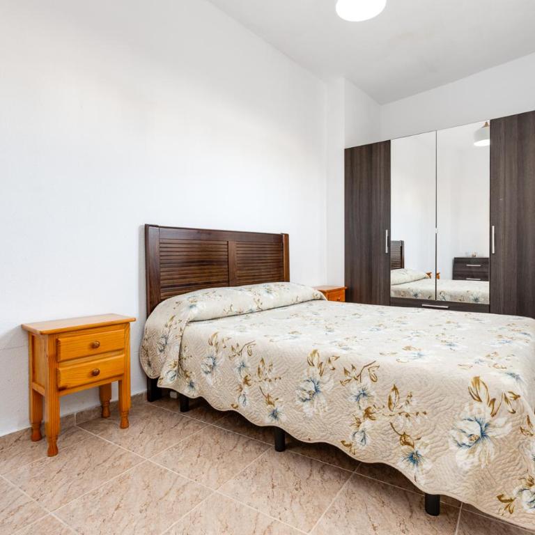 Bonito Apartamento de dos habitación y piscina - Appartement 1 Chambre - 16