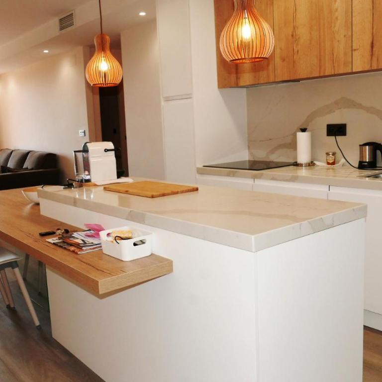 Beautiful Penthouse apartment on Golden mile, near beach - Apartamento de 2 dormitorios - 10