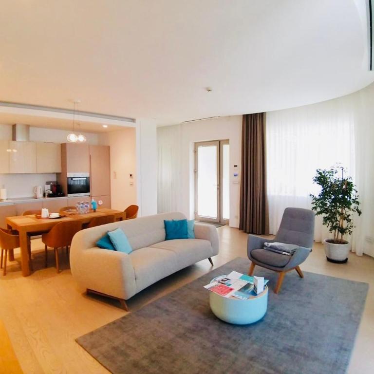 Sea View Villas in Duklei - Family Room with Sea View - 7