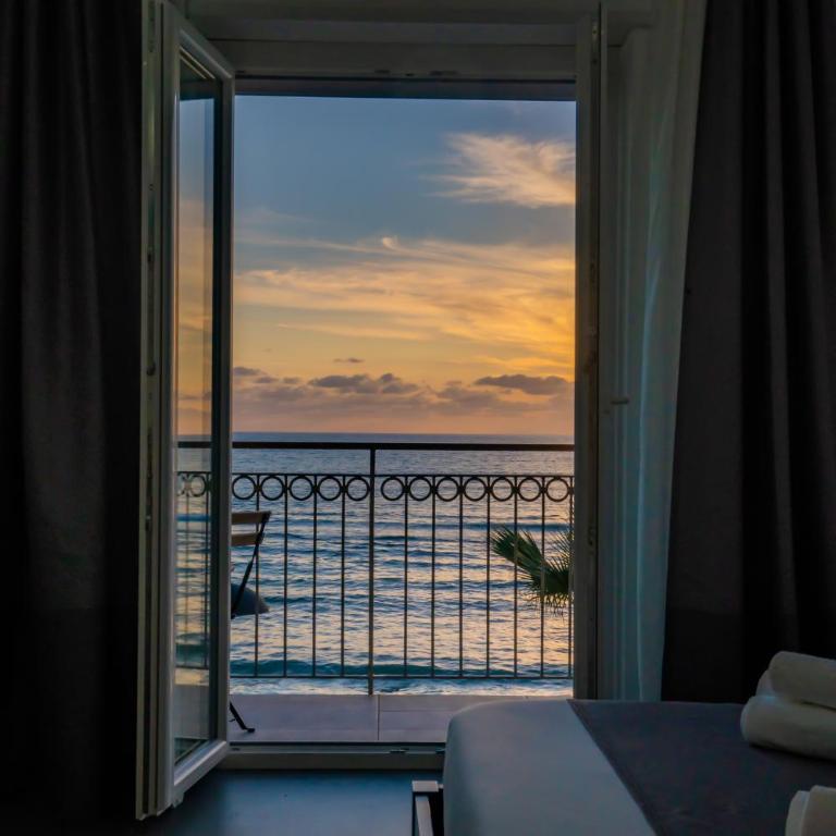 mc b&b - Camera Deluxe Matrimoniale con Vista Mare - 4