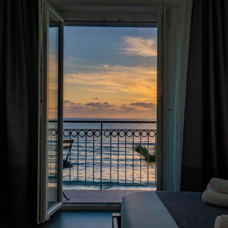 mc b&b - Camera Deluxe Matrimoniale con Vista Mare - 10