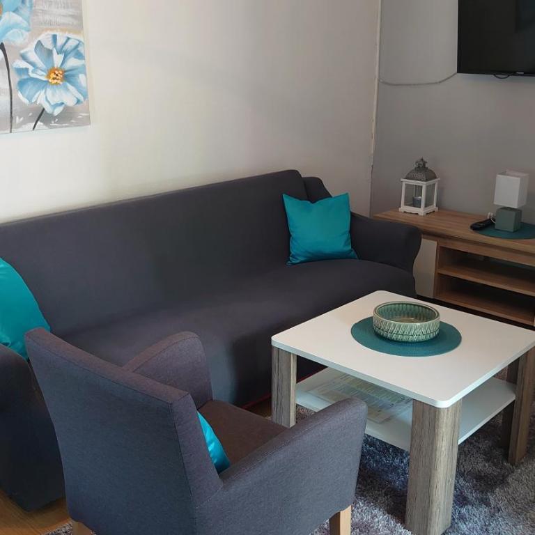 Apartments Tulipan - with free private parking garage - One-Bedroom Apartment with Terrace - 15