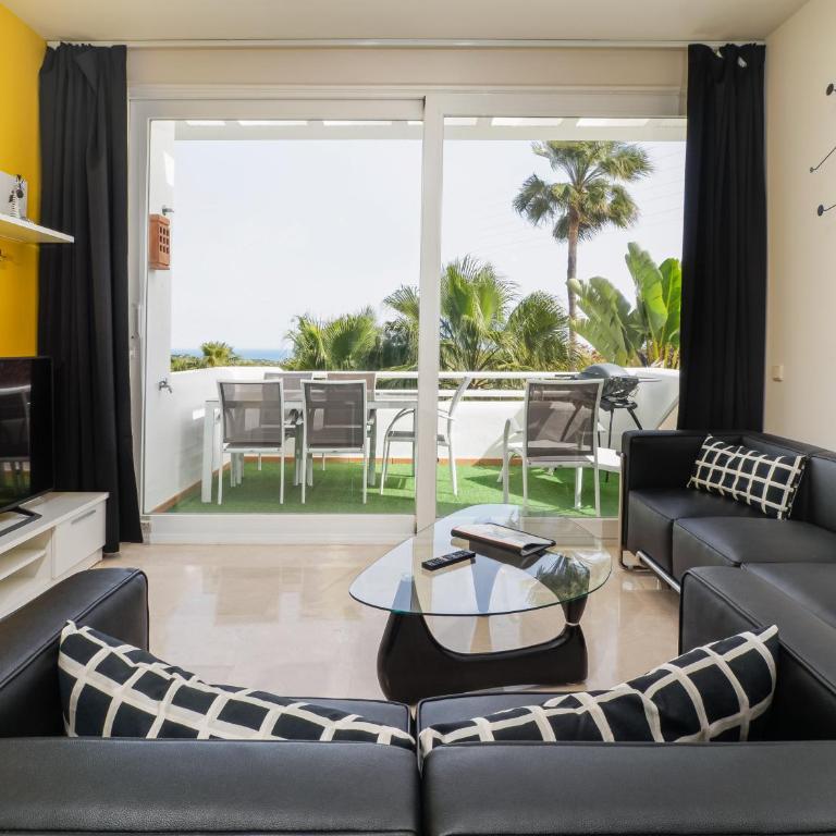 2278-Modern apt in the Alcazaba Lagoon - Apartamento Superior - 10