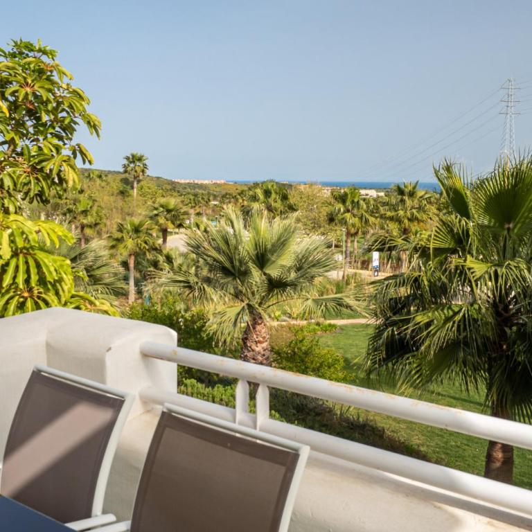2278-Modern apt in the Alcazaba Lagoon - Apartamento Superior - 6