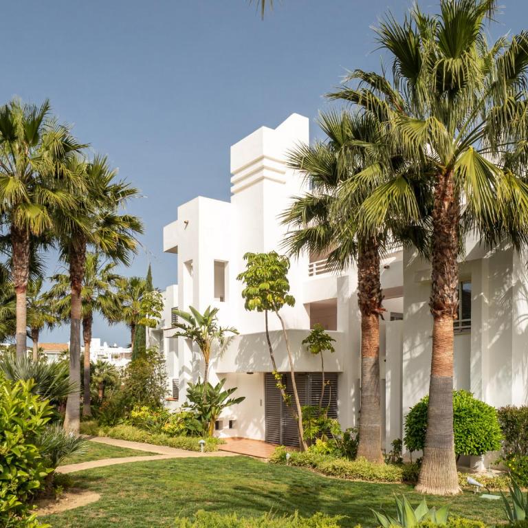 2278-Modern apt in the Alcazaba Lagoon - Apartamento Superior - 27