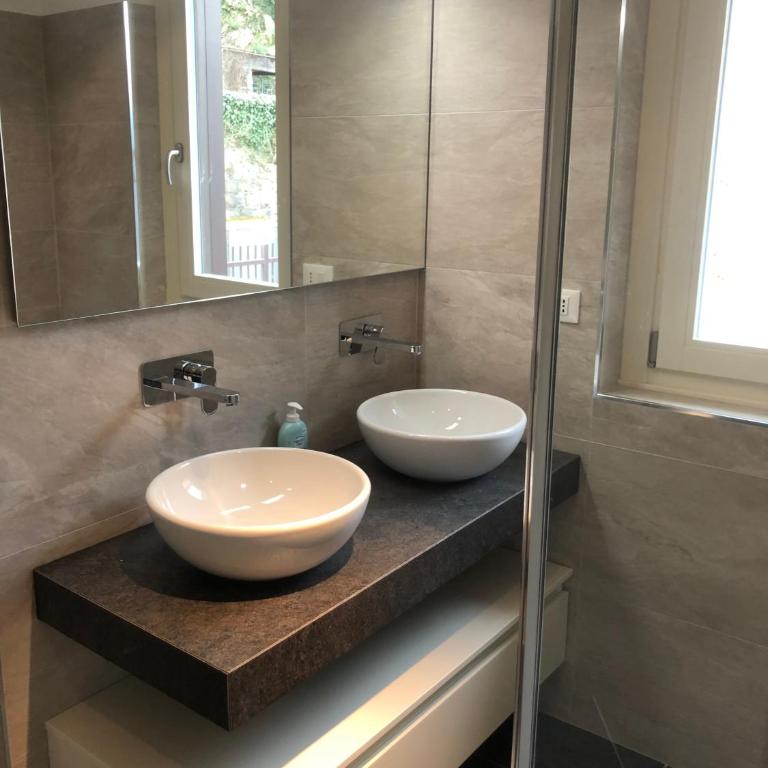 Remarkable 4-Bed Villa in Bellano - Villa - 10