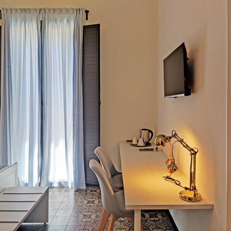 Bassi77 - rooms & apartments - Camera Matrimoniale con Balcone - 7
