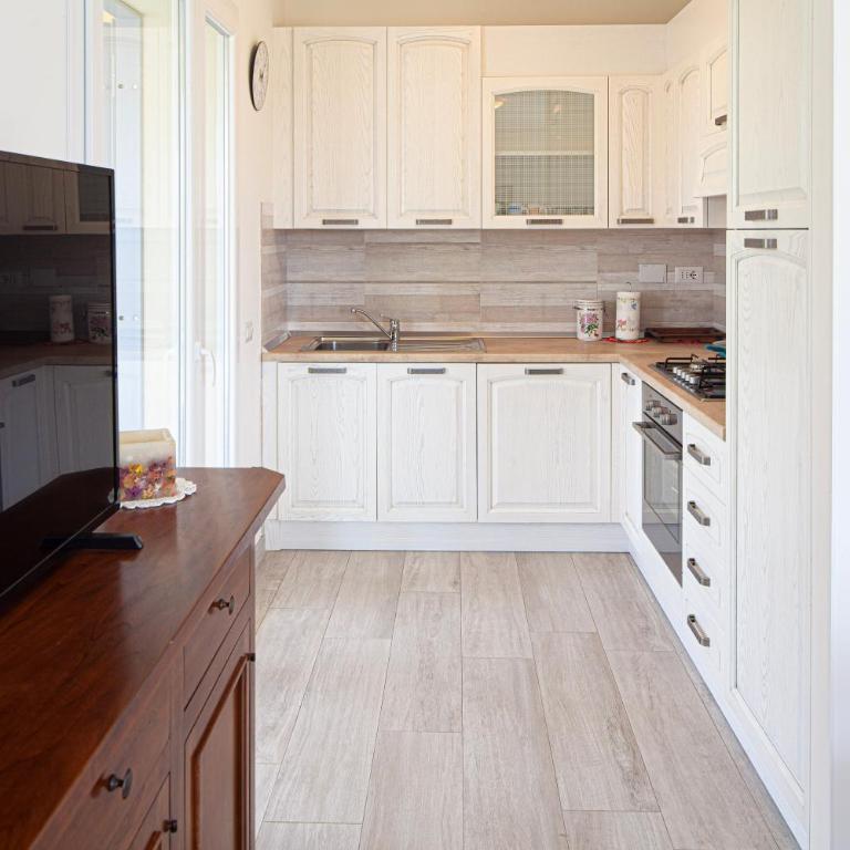 Villa Mimosa Diano Marina: exclusive use villa, garden, barbecue, 3 bedrooms and 3 bathrooms - Villa - 19