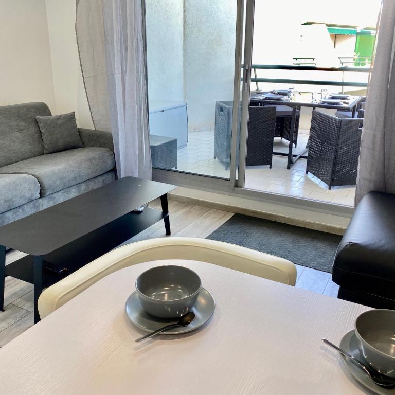 L'HERMITAGE - Studio moderne - Piscine - Ascenseur - Quart Golf - Monolocale con Vista Piscina - 19
