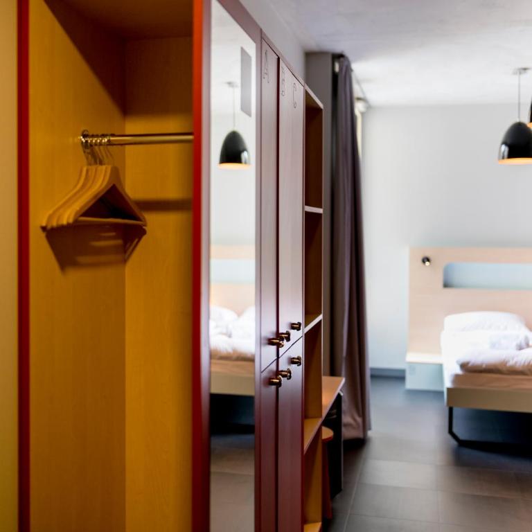 MEININGER Hotel Bordeaux Gare Saint-Jean - Chambre Double pour Occupation Simple - 2