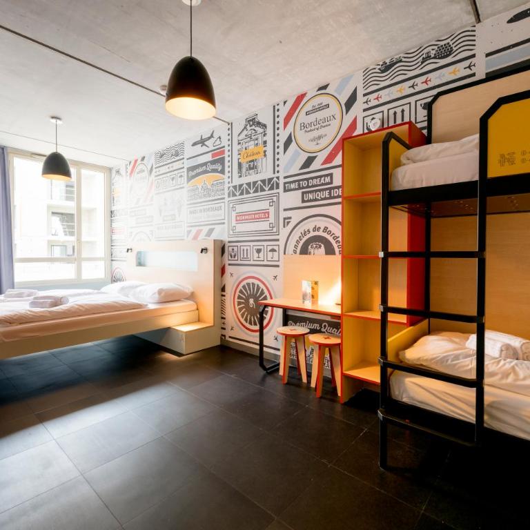 MEININGER Hotel Bordeaux Gare Saint-Jean - Chambre Quadruple - 2